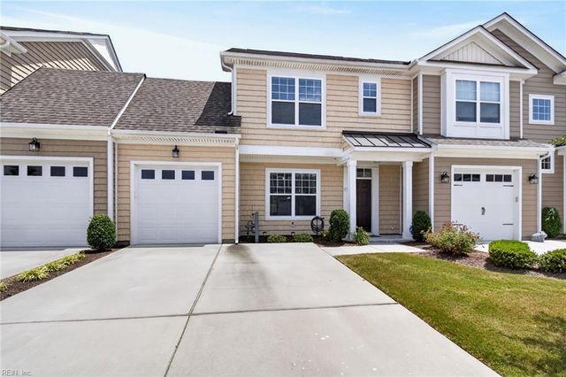 1915 Dobson CT, Chesapeake, VA 23322