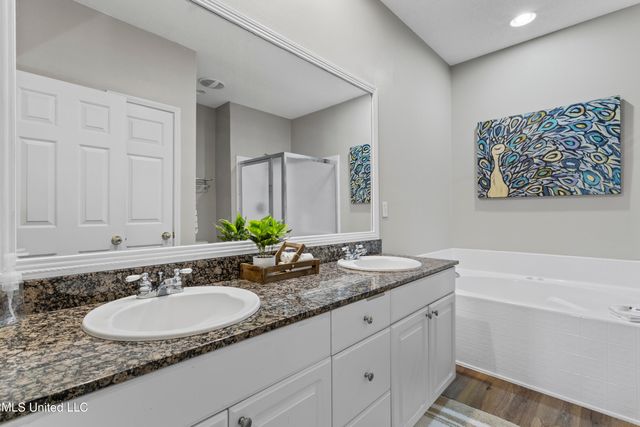 2252 Beach Drive, 505, Gulfport, MS 39507