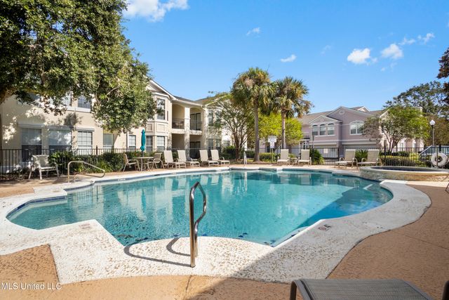 2252 Beach Drive, 505, Gulfport, MS 39507