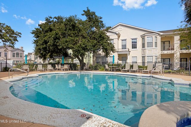 2252 Beach Drive, 505, Gulfport, MS 39507