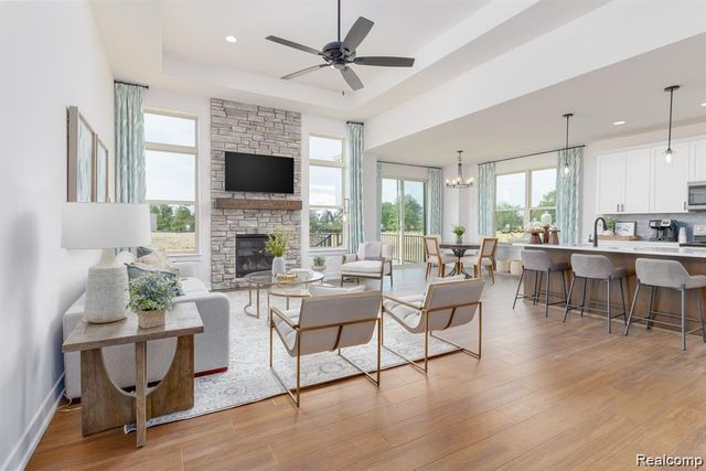 3918 Chatham Place 96, Brighton, MI 48114
