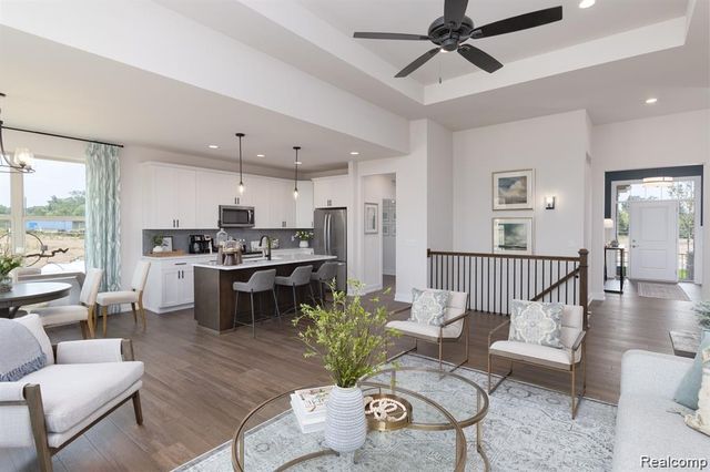 3918 Chatham Place 96, Brighton, MI 48114