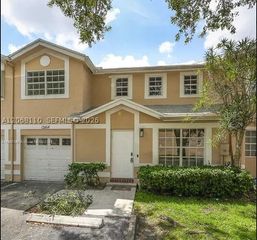 12164 SW 52nd Pl, Cooper City, FL 33330
