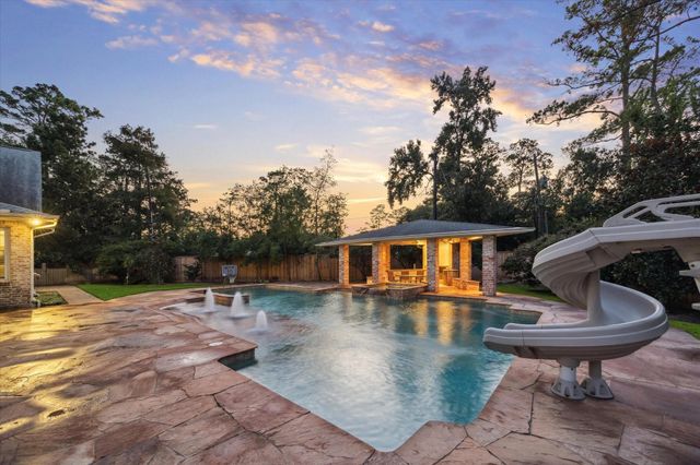 223 Heritage Oaks Lane, Houston, TX 77024