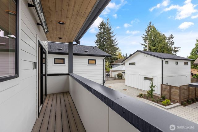 119 NW 112th Street, Seattle, WA 98177