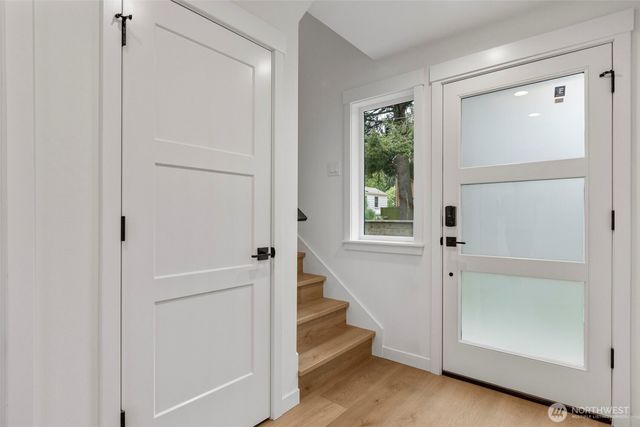 119 NW 112th Street, Seattle, WA 98177