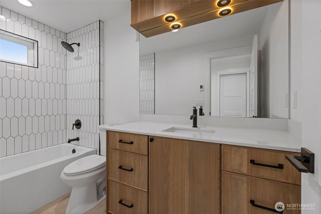 119 NW 112th Street, Seattle, WA 98177