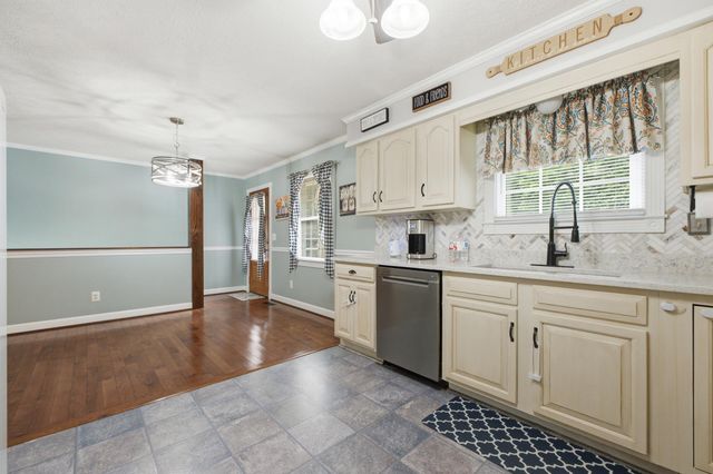 319 Nance Drive, Rossville, GA 30741