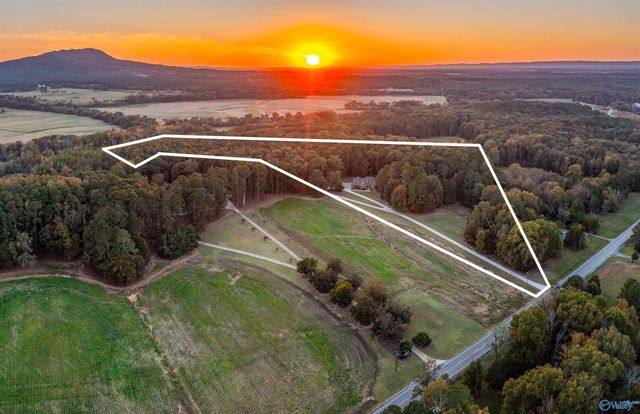 7721 Highway 9 S, Centre, AL 35960