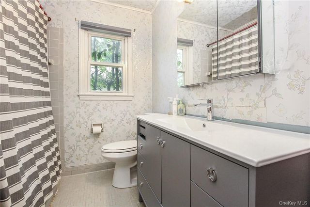 238 Rosehill Avenue, New Rochelle, NY 10804