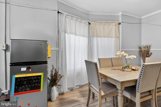 327 W WINDSOR ST, Reading, PA 19601