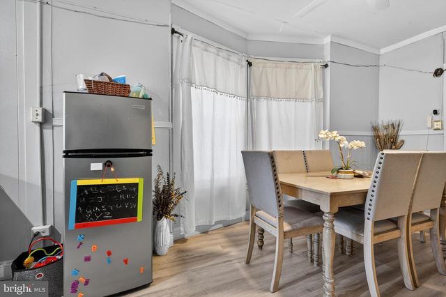 327 W WINDSOR ST, Reading, PA 19601