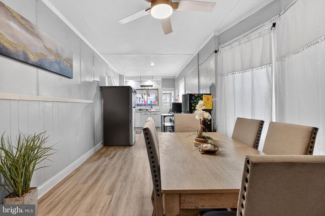 327 W WINDSOR ST, Reading, PA 19601