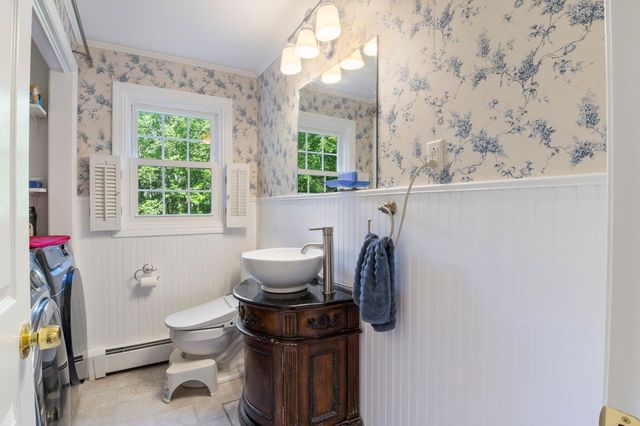 46 Woodridge Road, Durham, NH 03824