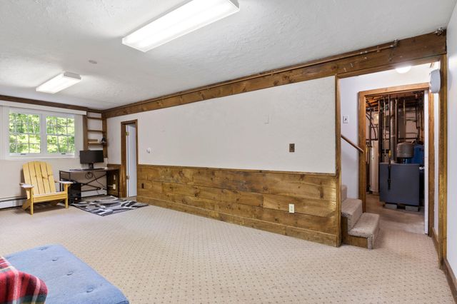 46 Woodridge Road, Durham, NH 03824
