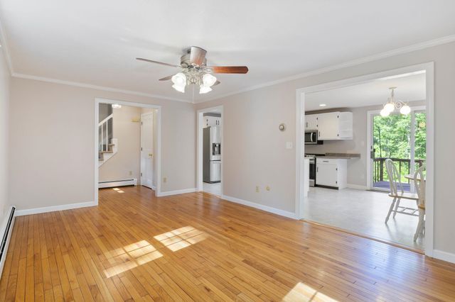 46 Woodridge Road, Durham, NH 03824