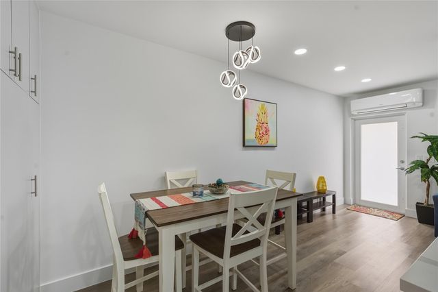 900 SW 10 Terrace 11S, Hallandale Beach, FL 33009