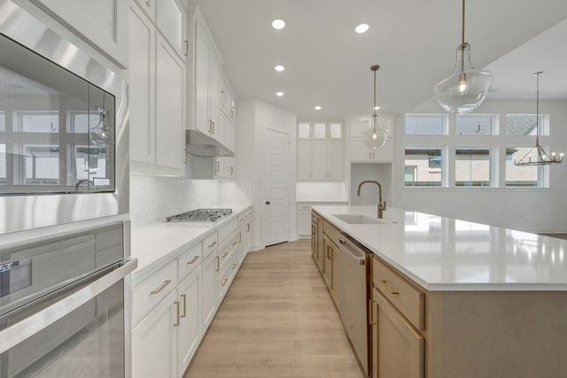 2904 Mayfair Lane, Northlake, TX 76247