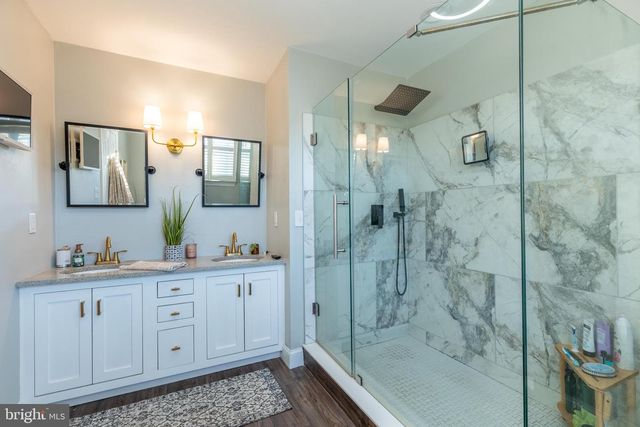 3 HEATHERSTONE WAY, Hockessin, DE 19707