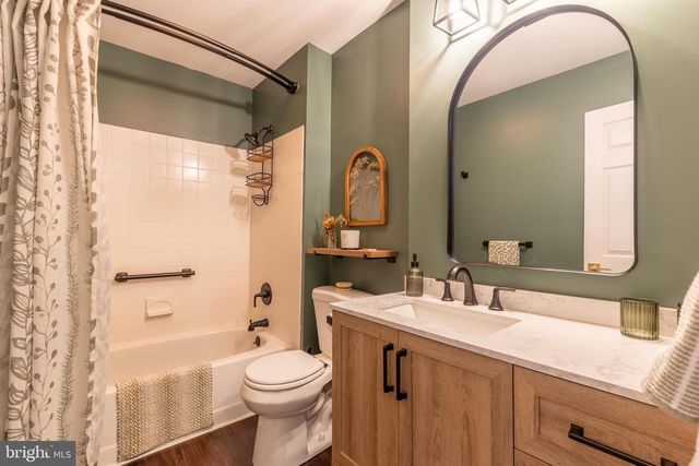 3 HEATHERSTONE WAY, Hockessin, DE 19707