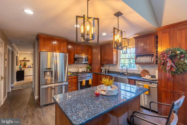 3 HEATHERSTONE WAY, Hockessin, DE 19707