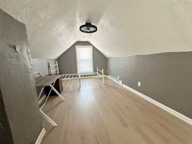 2724 College Avenue, Des Moines, IA 50311