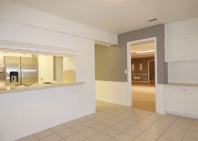 1028 Ridgefield Drive, Plano, TX 75075