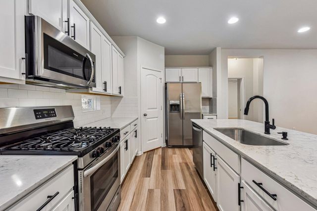 4413 Lobo Landing LN, Georgetown, TX 78628