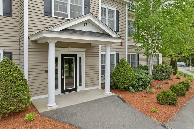 17 Roundabout Way 5, Manchester, NH 03102