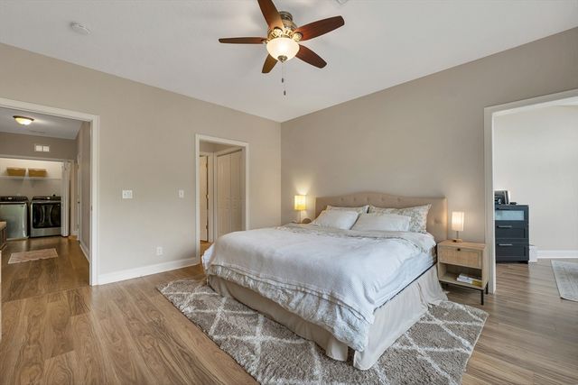 17 Roundabout Way 5, Manchester, NH 03102