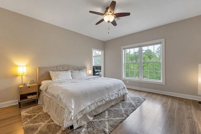 17 Roundabout Way 5, Manchester, NH 03102