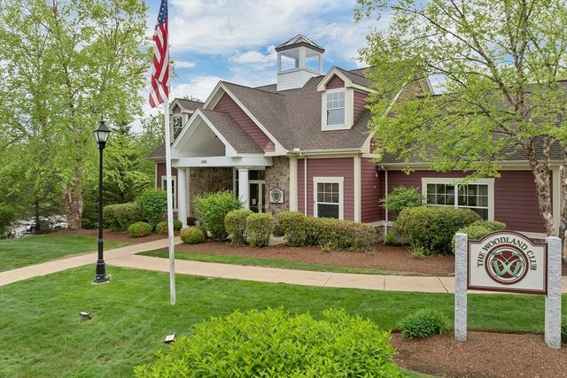 17 Roundabout Way 5, Manchester, NH 03102