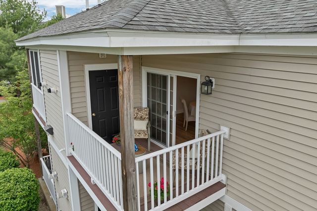 17 Roundabout Way 5, Manchester, NH 03102