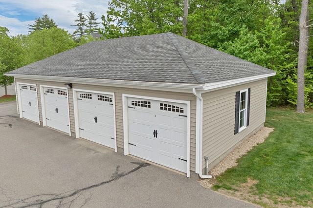17 Roundabout Way 5, Manchester, NH 03102