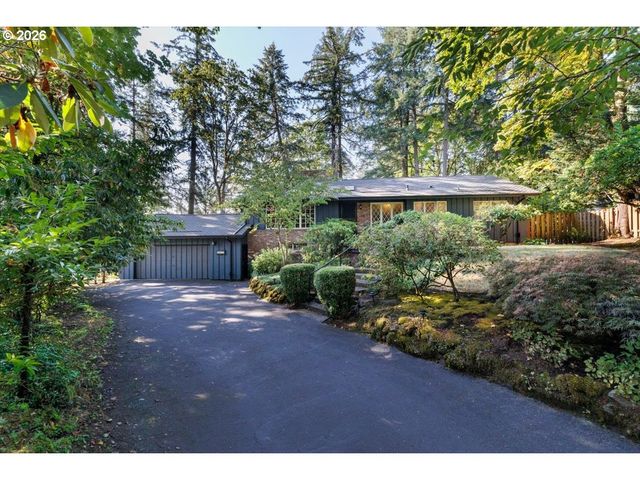 1026 TROON Rd, Lake Oswego, OR 97034