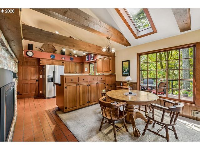 1026 TROON Rd, Lake Oswego, OR 97034