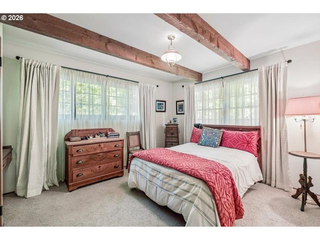 1026 TROON Rd, Lake Oswego, OR 97034