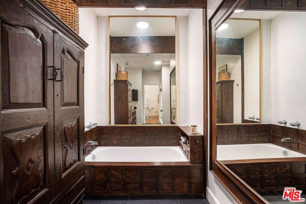 Image 25 of property listing at 1647 N Beverly Glen Boulevard, Los Angeles, CA 90077
