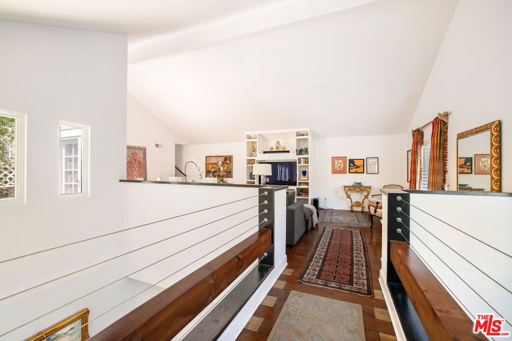 Image 27 of property listing at 1647 N Beverly Glen Boulevard, Los Angeles, CA 90077