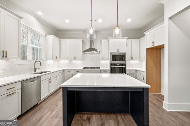 3390 Hillshire Drive, Cumming, GA 30028