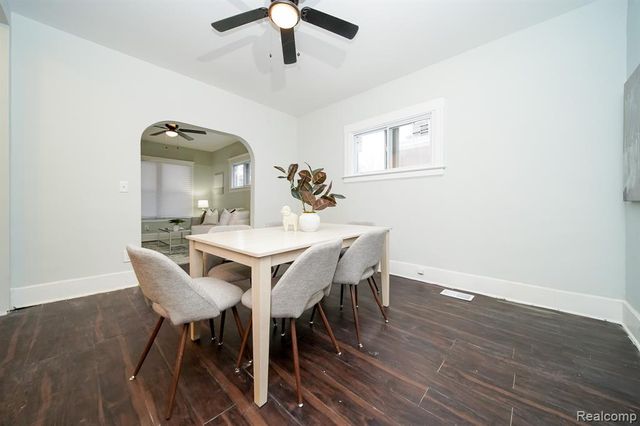 2016 W Grand Street, Detroit, MI 48238