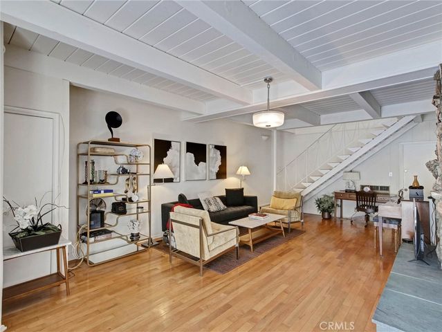 4268 Troost Avenue, Studio City, CA 91604
