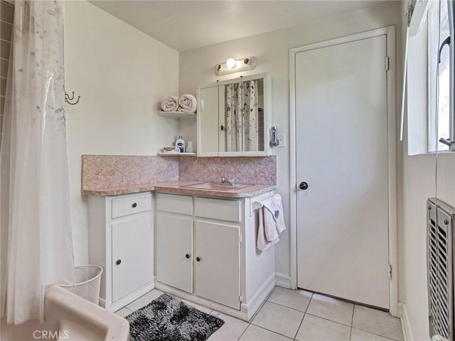 4268 Troost Avenue, Studio City, CA 91604