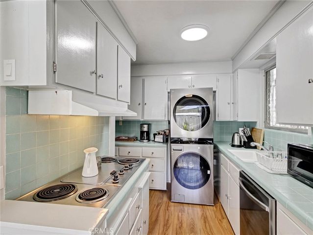 4268 Troost Avenue, Studio City, CA 91604