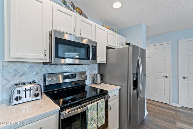 3350 Club Villas Drive 604, Boiling Spring Lakes, NC 28461