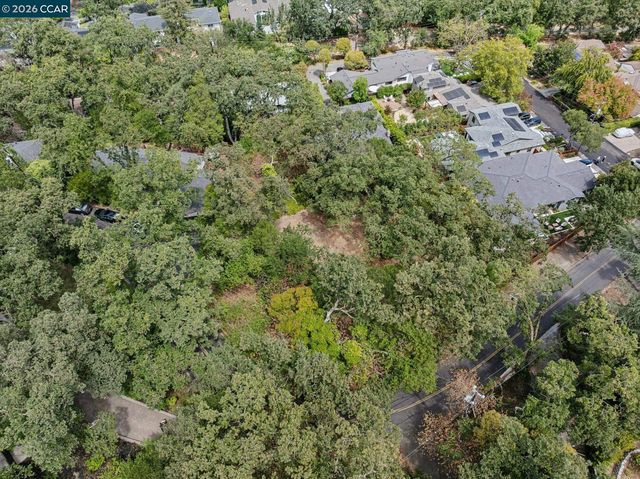 Ridge Road, Lafayette, CA 94549
