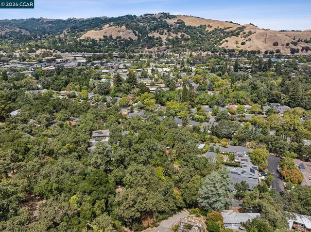Ridge Road, Lafayette, CA 94549