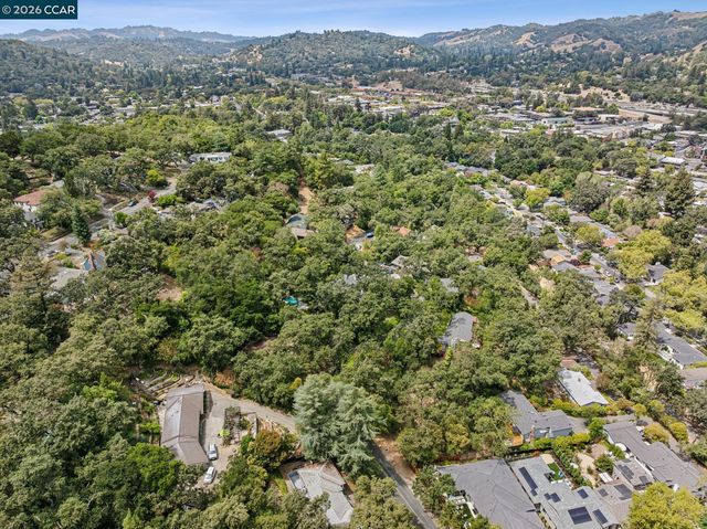 Ridge Road, Lafayette, CA 94549