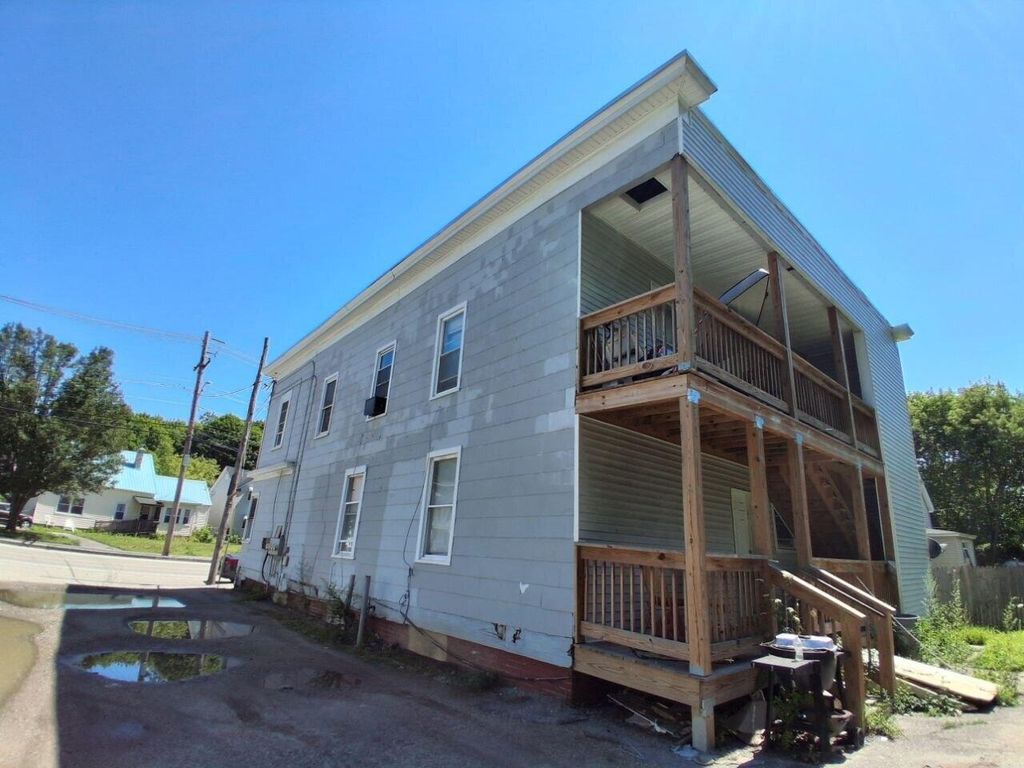 253 Lincoln Street, Lewiston, ME 04240 — photo 2