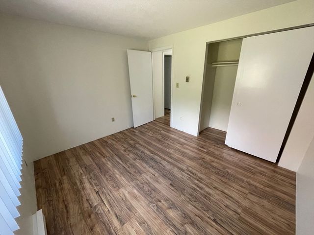 491 W Central Street B11, Franklin, MA 02038